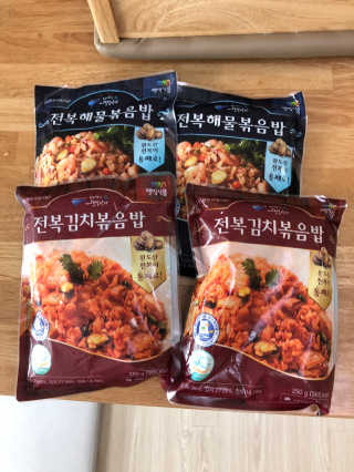 바다는다웰빙이다 전복해물볶음밥/전복김치볶음밥 250g-4봉지 — 4점을 준 리뷰어가 2020년 9월 올린 사용 사진