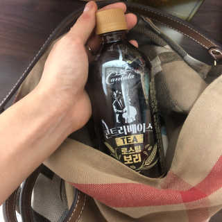 칸타타 콘트베이스 칸타타 콘트라베이스 TEA 보리/그린티 500ml — 5점을 준 리뷰어가 2020년 8월 올린 사용 사진