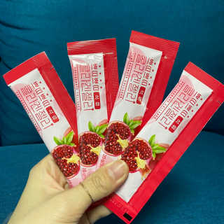 헬스업_쁘띠쁘띠석류콜라겐젤리_20g x 14포 — 5점을 준 리뷰어가 2020년 12월 올린 사용 사진