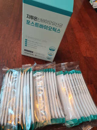 지투온 신바이오유산균 포스트바이오틱스 — 5점을 준 리뷰어가 2020년 10월 올린 사용 사진
