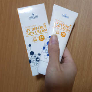 [트리티스] UV 디펜스 선크림 PA+++ / SPF50+  60ml — 5점을 준 리뷰어가 2020년 10월 올린 사용 사진