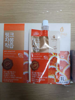 자연에온 핑크 자몽 착즙 100mL 10개입 2BOX — 5점을 준 리뷰어가 2020년 11월 올린 사용 사진