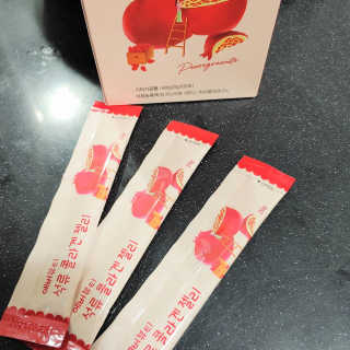 365더건강 에버뷰티 석류콜라겐 젤리 — 5점을 준 리뷰어가 2020년 7월 올린 사용 사진