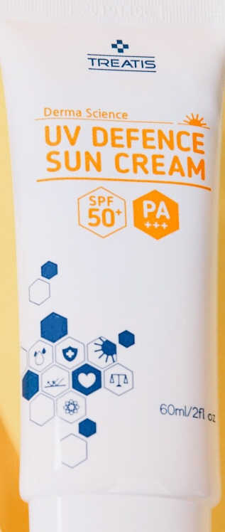 트리티스 US [TREATIS] UV Defence Sun Cream PA+++ / SPF50+ — 5점을 준 리뷰어가 2020년 11월 올린 사용 사진