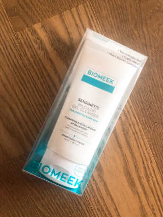 바이오믹 BIOMEEK SENSIMETIC MILD ACID CLEANSER — 5점을 준 리뷰어가 2020년 8월 올린 사용 사진