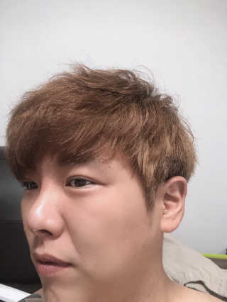 다슈코리아 다슈 포 맨 프리미엄 울트라 본드 젤 다운펌 — 5점을 준 리뷰어가 2020년 8월 올린 사용 사진