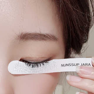 닥터존스킨 눈썹자라 — 5점을 준 리뷰어가 2020년 12월 올린 사용 사진