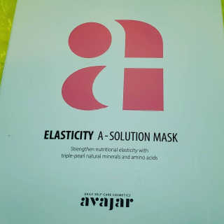 Avajar A-Solution 마스크 — 5점을 준 리뷰어가 2020년 10월 올린 사용 사진