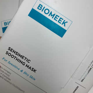 바이오믹 BIOMEEK SENSIMETIC SOOTHING MASK.S — 4.5점을 준 리뷰어가 2020년 7월 올린 사용 사진