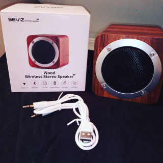 SEVIZ MINI10W 레트로 블루투스 스피커 — 5점을 준 리뷰어가 2020년 8월 올린 사용 사진