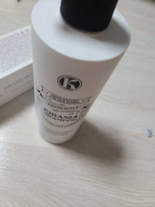 키라니아 피토스칼프 탈모완화 기능성샴푸 500ml — 4점을 준 리뷰어가 2020년 12월 올린 사용 사진