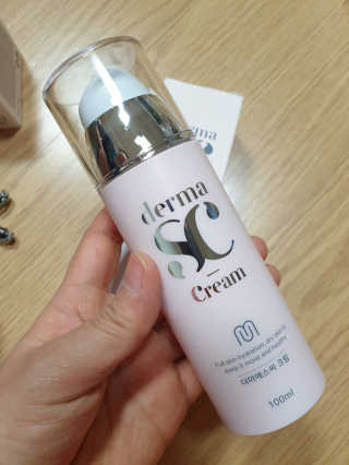 derma SC-Cream 더마에스씨 크림 100ml — 4점을 준 리뷰어가 2020년 4월 올린 사용 사진