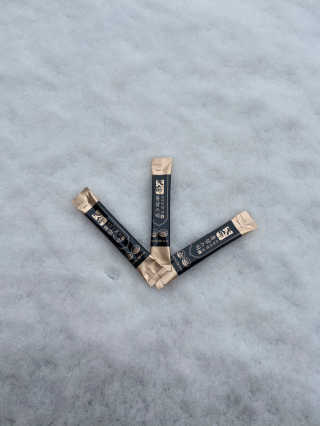 헬스업_천명진프리미엄홍삼스틱_10ml x 30포 — 5점을 준 리뷰어가 2020년 12월 올린 사용 사진