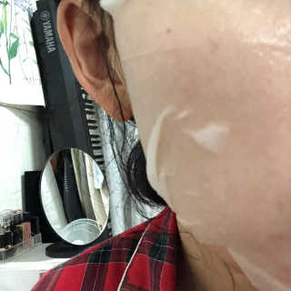 비피도랩 프로클리닉 폴루션에이징 프로텍트 마스크 — 5점을 준 리뷰어가 2020년 10월 올린 사용 사진