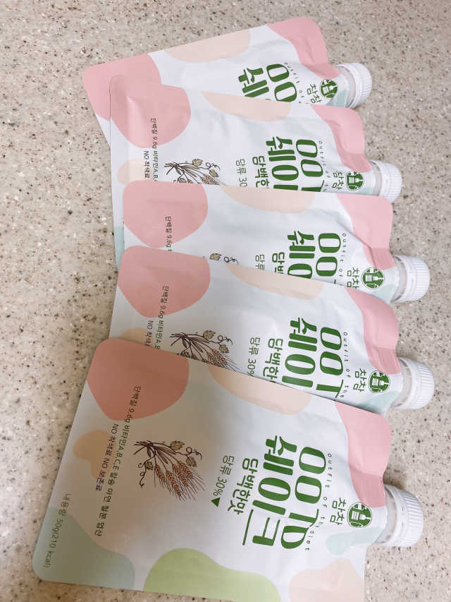 [꾸콤] 참참 OOTD쉐이크 담백한 일주일세트 50g x 5 리뷰 사진