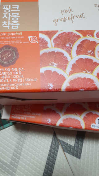 자연에온 핑크 자몽 착즙 100mL 10개입 2BOX — 5점을 준 리뷰어가 2020년 11월 올린 사용 사진