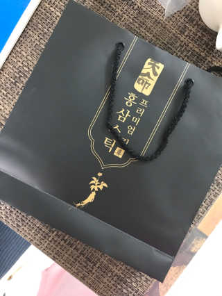헬스업_천명진프리미엄홍삼스틱_10ml x 30포 — 5점을 준 리뷰어가 2020년 11월 올린 사용 사진