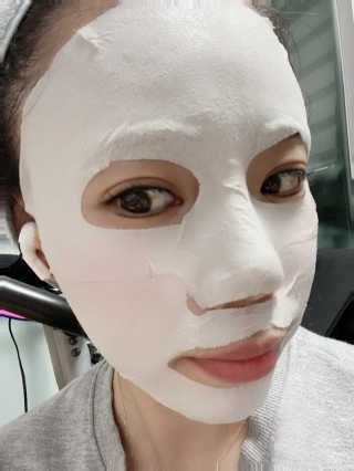 아이디플라코스메틱 페이스핏 플라스터 마스크 _ 리뉴얼 — 4.5점을 준 리뷰어가 2020년 11월 올린 사용 사진
