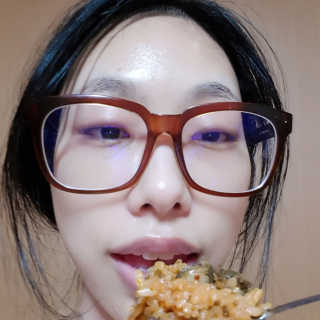 바다는다웰빙이다 전복해물볶음밥/전복김치볶음밥 250g-4봉지 — 5점을 준 리뷰어가 2020년 8월 올린 사용 사진