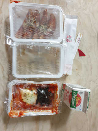 죠스떡볶이 [죠스푸드] 짜빠떡볶이+떡또그+범벅만두 신메뉴 3종 — 4점을 준 리뷰어가 2020년 4월 올린 사용 사진