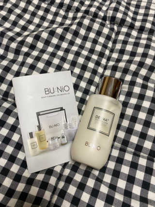 뷰니오 더마플러스 카밍 에멀전200ml — 5점을 준 리뷰어가 2020년 11월 올린 사용 사진
