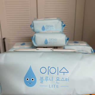 아이수 블루니 몬스터 아기 물티슈 — 3점을 준 리뷰어가 2020년 11월 올린 사용 사진