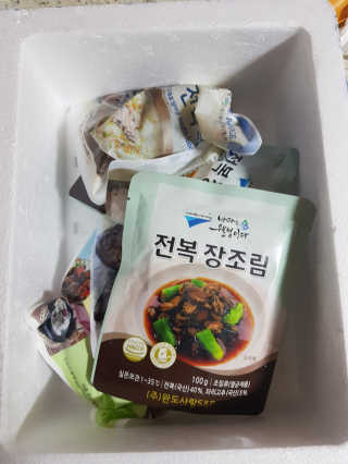 바다는다웰빙이다 완도사랑 전복죽 250g - 2팩 + 전복장조림 2팩 — 5점을 준 리뷰어가 2020년 8월 올린 사용 사진