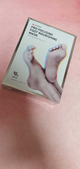 리더스코스메틱 리더스 프로 포커싱 풋 너리싱 마스크/5매 — 5점을 준 리뷰어가 2020년 11월 올린 사용 사진