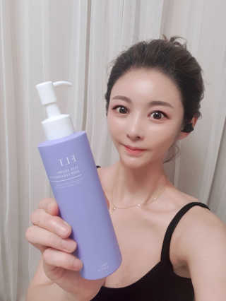 이엘티 비타 하이드로 딥 클렌징 오일 — 5점을 준 리뷰어가 2020년 8월 올린 사용 사진