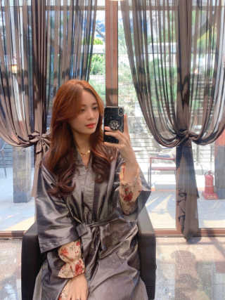 [헤어더뷰] 염색, 컷, 클리닉 중 택1 — 5점을 준 리뷰어가 2020년 4월 올린 사용 사진