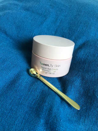 Tween.Ty Skin 트웬티스킨 리페어 아이크림 프리미엄 라인 — 4.5점을 준 리뷰어가 2020년 11월 올린 사용 사진