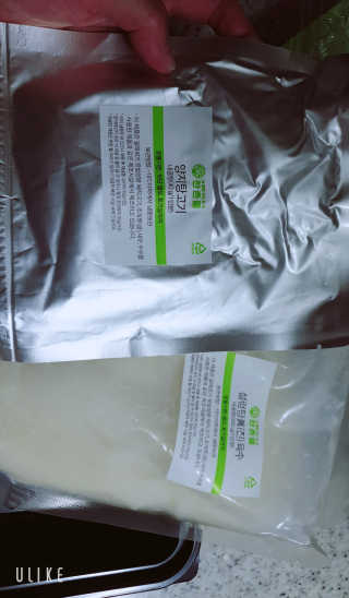 한촌몰 설렁탕집 가마솥 도가니탕 350g x 2팩 — 3점을 준 리뷰어가 2020년 8월 올린 사용 사진