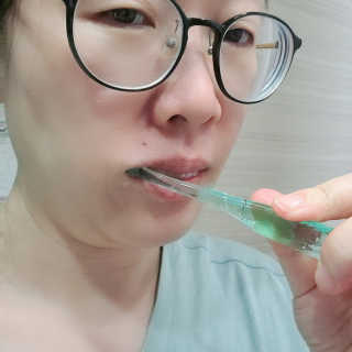 봄날연구소 부광 네오메드치약 2개+ 30g 휴대용 미니치약 — 5점을 준 리뷰어가 2020년 9월 올린 사용 사진