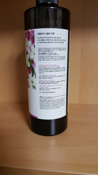 르퀼라야 스칼프 샴푸 810ml [가드니아/포레스트] — 5점을 준 리뷰어가 2020년 7월 올린 사용 사진