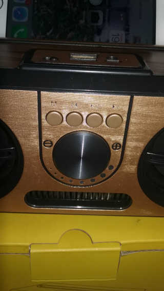 SEVIZ RETRO20W 레트로 블루투스 스피커 — 5점을 준 리뷰어가 2020년 6월 올린 사용 사진