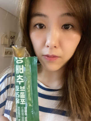 조은약초 국산 양배추즙 양배추 브로콜리 젤리 15포 x 1박스 — 5점을 준 리뷰어가 2020년 8월 올린 사용 사진