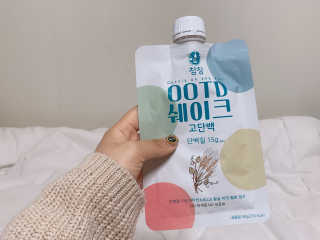 [꾸콤] 참참 OOTD쉐이크 고단백 일주일세트 50g x 5 — 5점을 준 리뷰어가 2020년 11월 올린 사용 사진