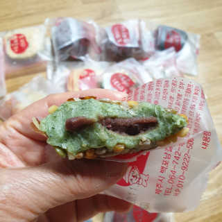 오메기명가 제주도 산지직송 오메기떡 60g x 16개입 — 5점을 준 리뷰어가 2020년 5월 올린 사용 사진