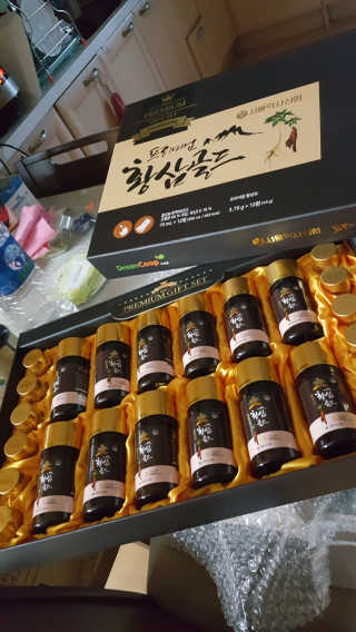 서울약사신협_프리미엄황삼골드_3.75g x 12환+75mgx12병 — 5점을 준 리뷰어가 2020년 9월 올린 사용 사진