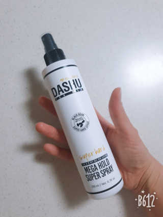 다슈코리아 다슈 포 맨 프리미엄 메가 홀드 슈퍼 스프레이 250ml — 5점을 준 리뷰어가 2020년 6월 올린 사용 사진