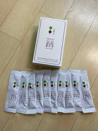 유유네이처 머빈스 젤리 레드비트 콜라겐 — 5점을 준 리뷰어가 2020년 5월 올린 사용 사진