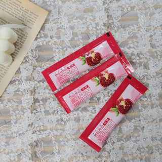 헬스업_쁘띠쁘띠석류콜라겐젤리_20g x 14포 — 5점을 준 리뷰어가 2020년 9월 올린 사용 사진