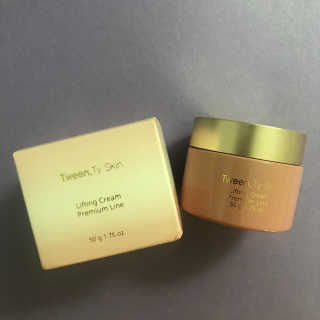 Tween.Ty Skin 트웬티스킨 리프팅 크림 프리미엄 라인 — 5점을 준 리뷰어가 2020년 9월 올린 사용 사진