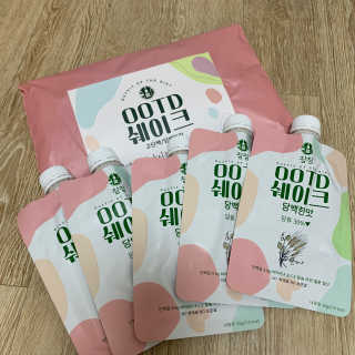 [꾸콤] 참참 OOTD쉐이크 담백한 일주일세트 50g x 5 — 4점을 준 리뷰어가 2020년 11월 올린 사용 사진