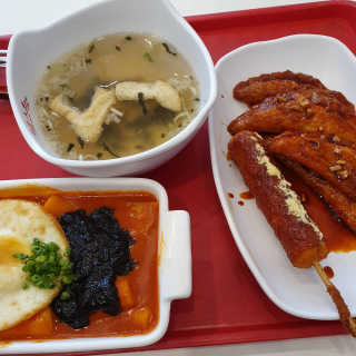 죠스떡볶이 [죠스푸드] 짜빠떡볶이+떡또그+범벅만두 신메뉴 3종 — 5점을 준 리뷰어가 2020년 4월 올린 사용 사진