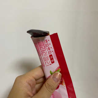 헬스업_쁘띠쁘띠석류콜라겐젤리_20g x 14포 — 4.5점을 준 리뷰어가 2020년 9월 올린 사용 사진