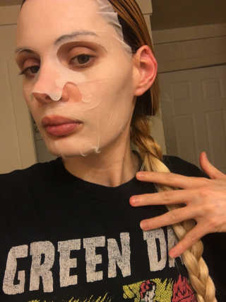 트리티스 [Treatis] Facial Sheet Mask — 5점을 준 리뷰어가 2020년 11월 올린 사용 사진
