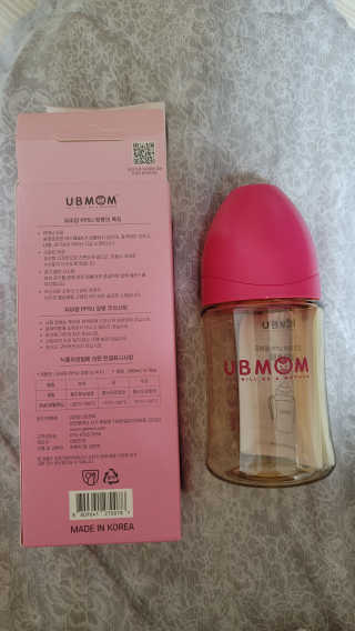 유비맘 PPSU 젖병 노꼭지_200ml_컬러 랜덤 발송 — 5점을 준 리뷰어가 2020년 9월 올린 사용 사진