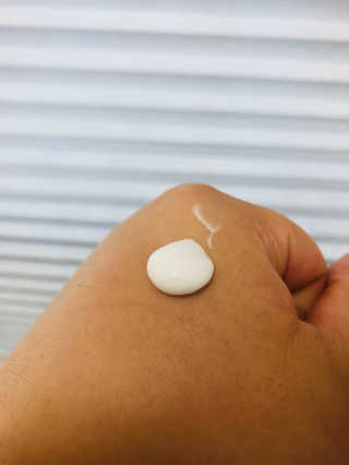 블루트리앤코 펄어비스 시카 리페어 멀티크림 — 4점을 준 리뷰어가 2020년 4월 올린 사용 사진