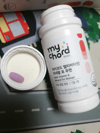 JW중외제약 마이코드 멀티비타민미네랄 포 우먼 — 5점을 준 리뷰어가 2020년 8월 올린 사용 사진